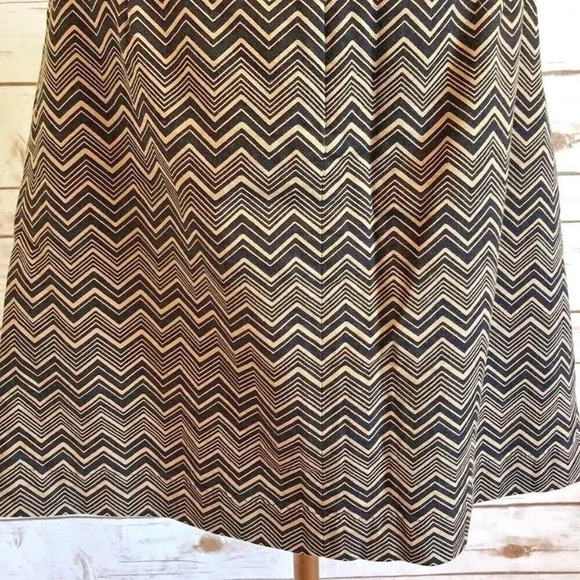 ANN TAYLOR LOFT Women Fully Lined Above the Knee Zig-Zag Brown Black Skirt Sz 6 - Picture 3 of 12